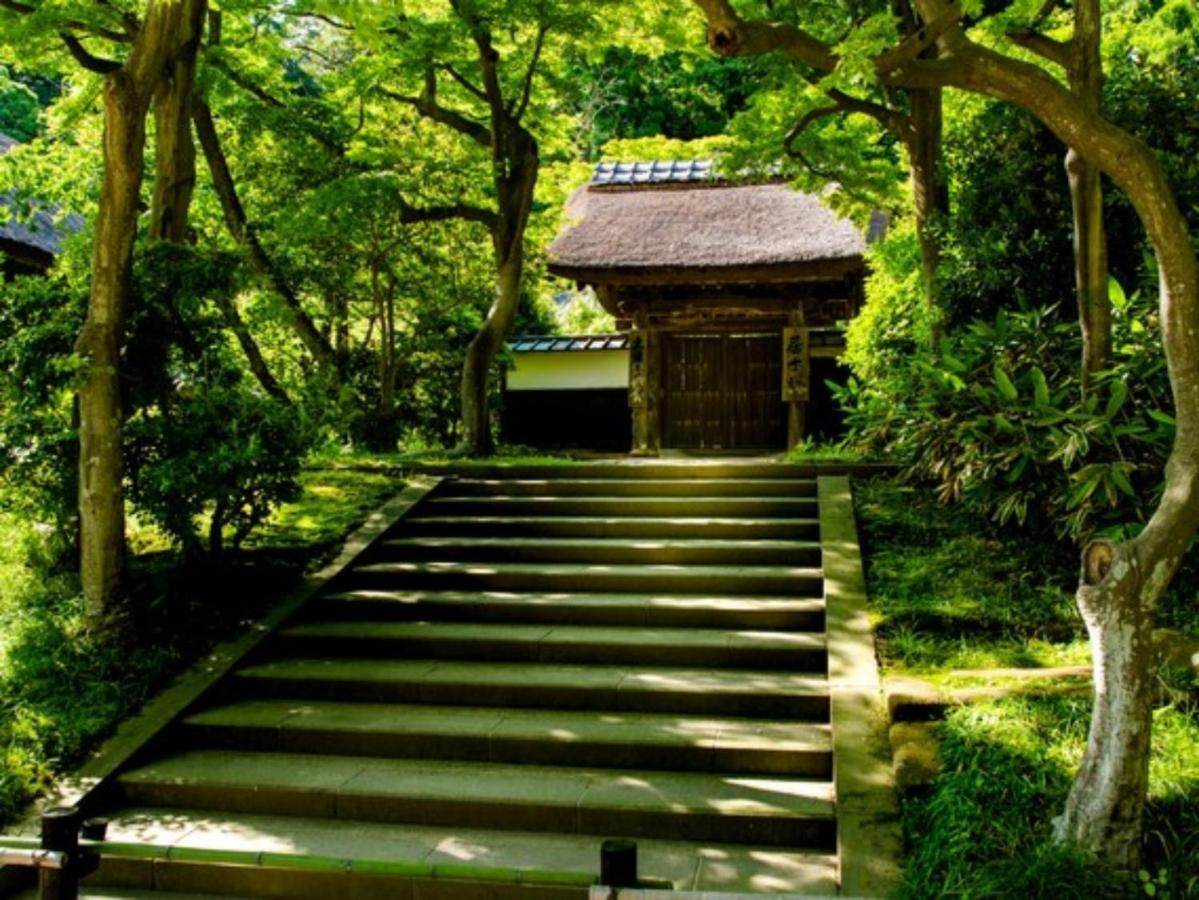 Отель Kamakura Cocon Экстерьер фото